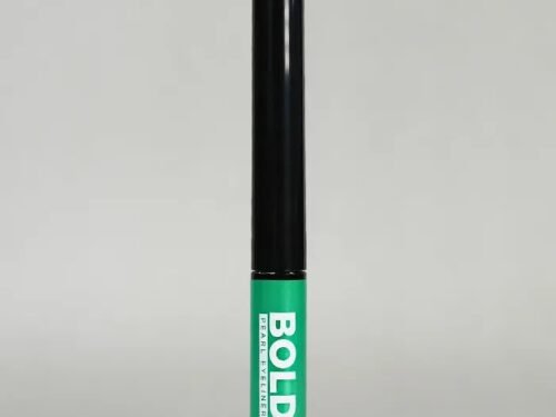 Delineador perlado tono verde